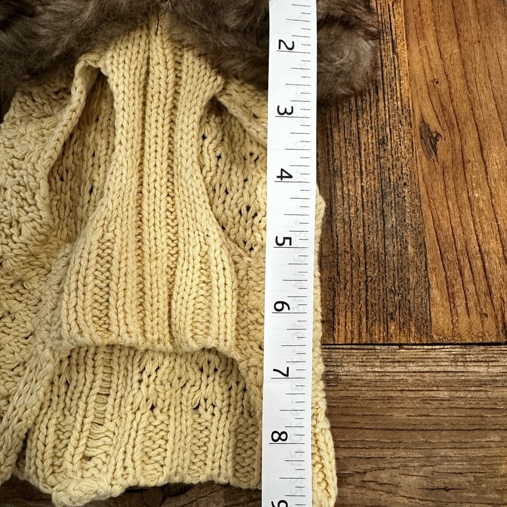 Cream Knit Button-Up Scarf with Faux Fur Trim for pet - Picture 6 of 6